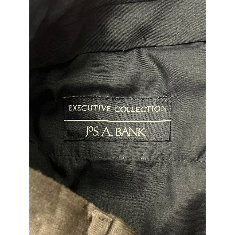 Jos A Bank Executive Collection Mens 36R Wool Brown Herringbone Pleated Pants